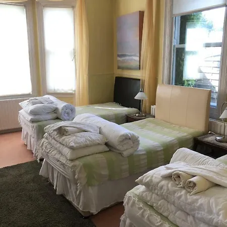 Manor Banba House Sleeps 2-26 펜션 골웨이
